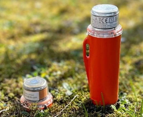 Geophone used during the 3D seismic reflection survey on January 2025 in Haute-Sorne. Photo credit: Geo-Energie Suisse AG