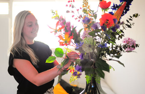 Britt's zijden bloemen in Haarsteeg en Berghem. Foto van zijden bloemenboeket.