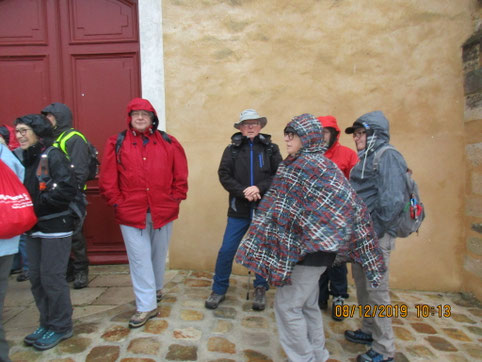 Nous sommes bien couverts, on peut partir sous la pluie