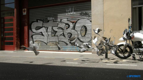Barcelona, E