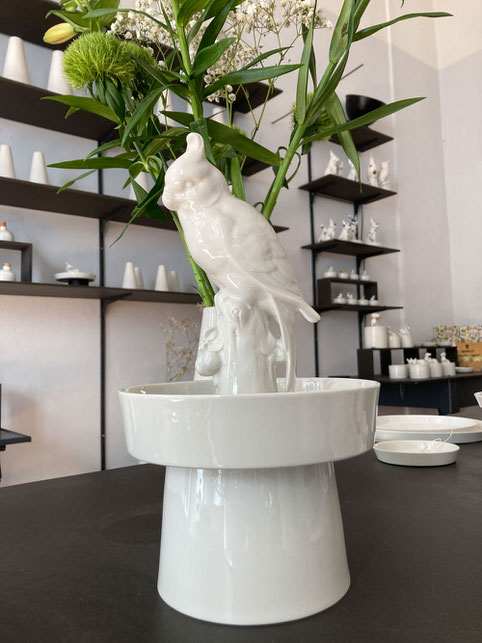 Tafelschmuck, Tafelaufsatz, Etagere, Unikat, Objekt, handgefertigt, Porzellan, Berlin