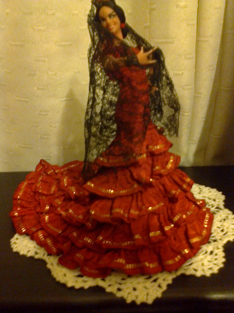 Bellísima muñeca flamenca.