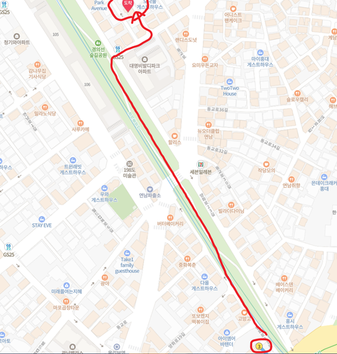 地下鉄2号線　弘大入口駅(3番出口)より徒歩約7分, 501M