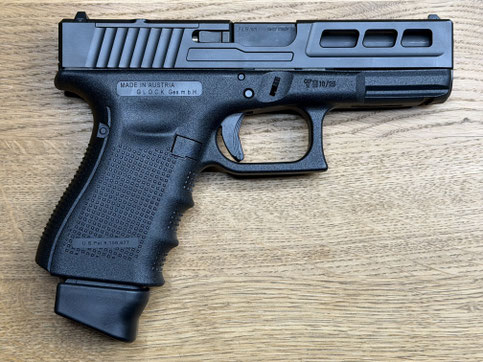 Pistole Glock Gun-Art Custom G17 9x19 kaufen