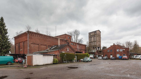 Kokskohlenturm und Zechengebäude der Zeche Eintracht Tiefbau, Schacht II Heintzmann in Essen im Ruhrgebiet