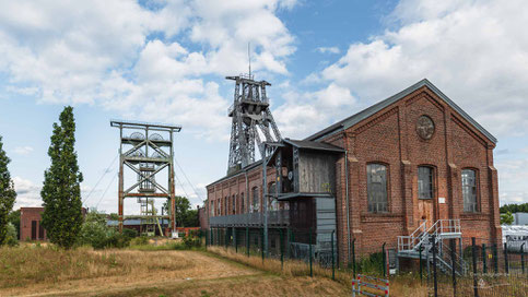 Fördergerüste der Zeche Gneisenau Schacht 2/4 in Derne im Ruhrgebiet