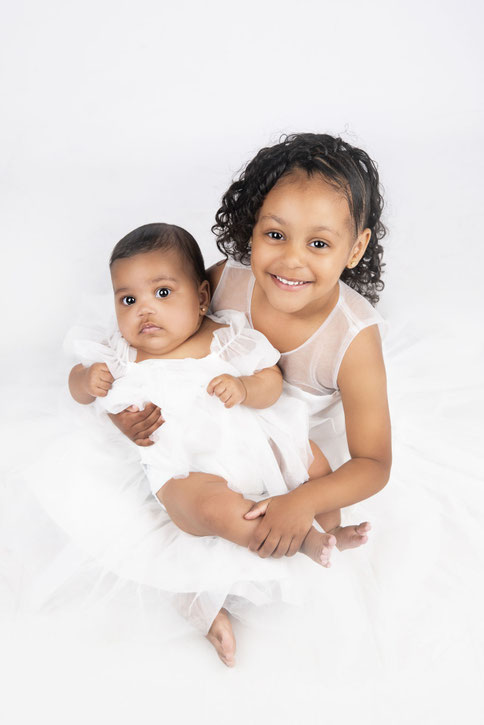 babyshoot met kleertjes