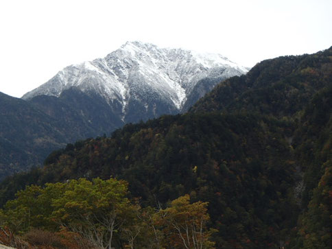 甲斐駒ヶ岳　雪化粧