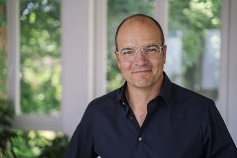 Coaching Einzeltermine bei Manuel Wagner - Führungskräfte Coaching in Frankfurt und weltweit online für junge und angehende Führungskräfte, Kommunikation, Resilienz und leichte Redeagnst, Bad Homburg, Frankfurt, Rhein-Main bzw. Online Coaching