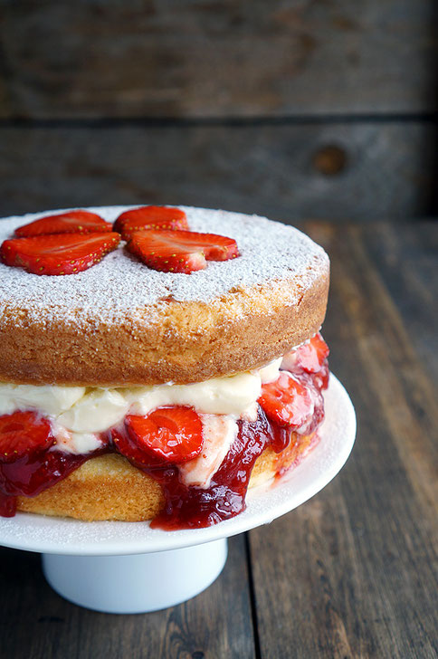 strawberry Vanilla sponge