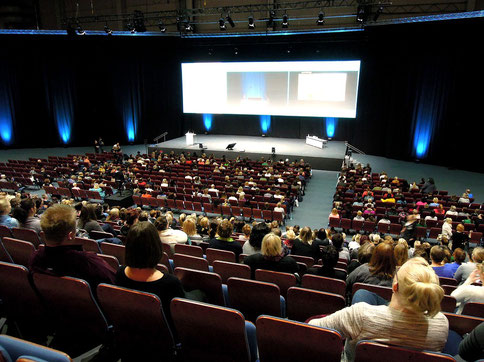 Contact Conférenciers intervenants personnalités célébrités Speakers scientifique scientist