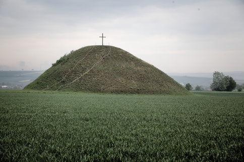 Das Hügelgrab von Großmugl