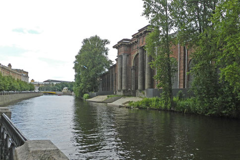 Torbogen von Neu-Holland an der Moika