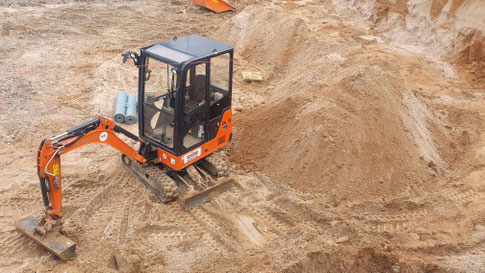 Bagger mieten, Bagger mieten Mannheim, Bagger mieten Worms, Bagger mieten Lampertheim, Bagger Mannheim, Bagger Heidelberg, Bagger leihen, Bagger Mannheim, Kompactlader, Bobcat, Maschinenvermietung, minibagger, Mini Bagger mieten, Mini Bagger 