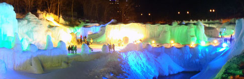 層雲峡の氷瀑まつり
