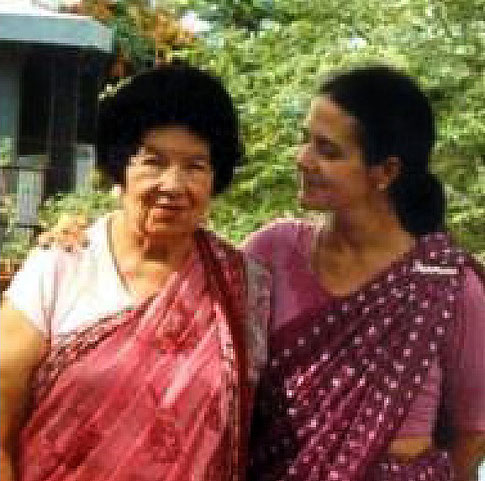 Jeanne Shaw with Zo Newell