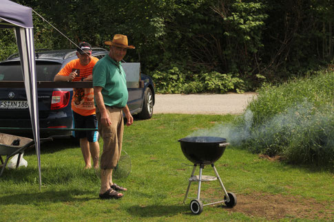 unsere beiden Grillmeister in Aktion