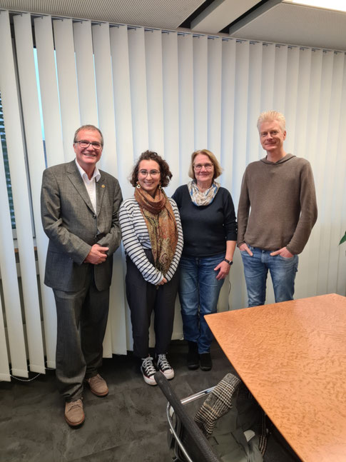 Foto: Oberbürgermeister Klaus Eberhardt, SPD-Landtagskandidatin Joana Stöhrer da Costa, Vorsitzende Karin Paulsen-Zenke und Kreisvorsitzender Dr. Peter Schallmayer (v.l.) sprechen über den Zustand der Kommunen am Hochrhein