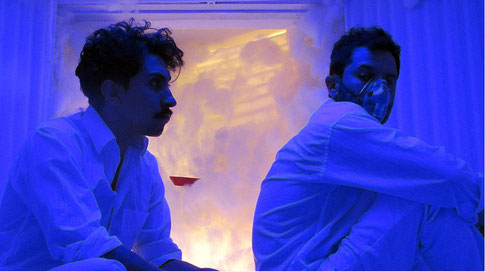 Un barquito de papel. Microteatro