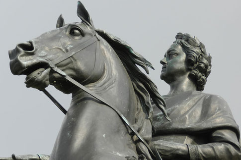 Denkmal für Zar Peter den Großen in St. Petersburg