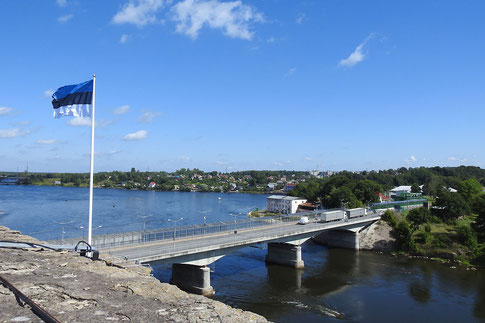 Grenzübergang Narva Iwangorod zwischen Russland und Estland