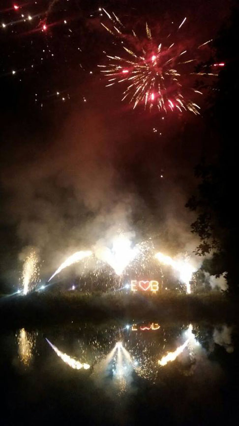 Feuerwerk Heute waren wir in Sindelfingen, Wildberg, Samern und Adelebsen unterwegs.