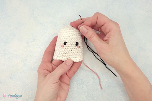 Niedliche Halloween Amigurumi - leuchtende Gespenster Lichterkette