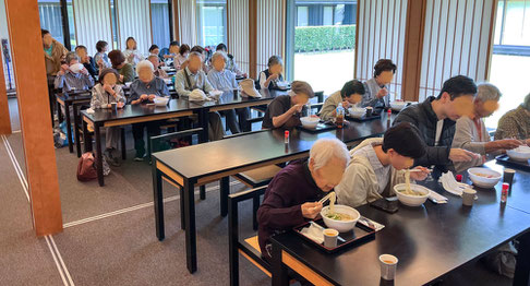 おうどんをご用意させていただきました。