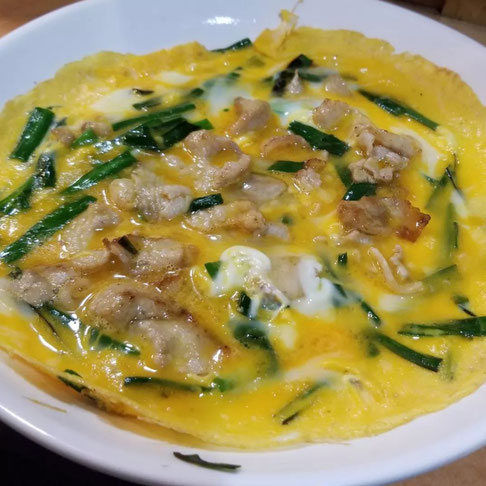 屋台：姫ちゃん、料理：ニラ玉　肉入り