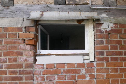 Fensteranschluss wider allen technischen Regeln