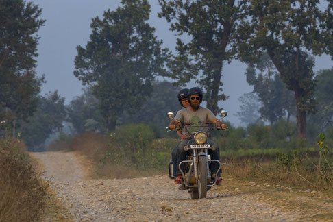 Royal Enfield kaufen Indien saltedlife.org