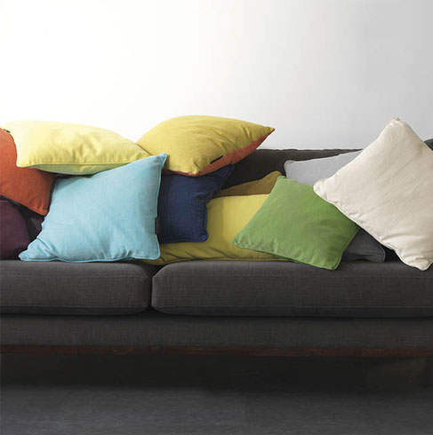 Sofa mit Chivasso Hot Madison neu beziehen & polstern - Top Möbelstoffe in der Polsterei Wieder
