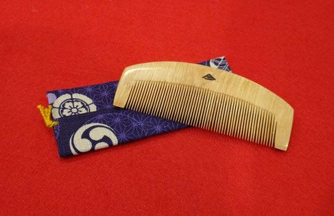 木曽のお六櫛 - 木祖村アンテナショップ 元気屋桜山店