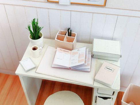 Miniatur-Arbeitszimmer 1:12