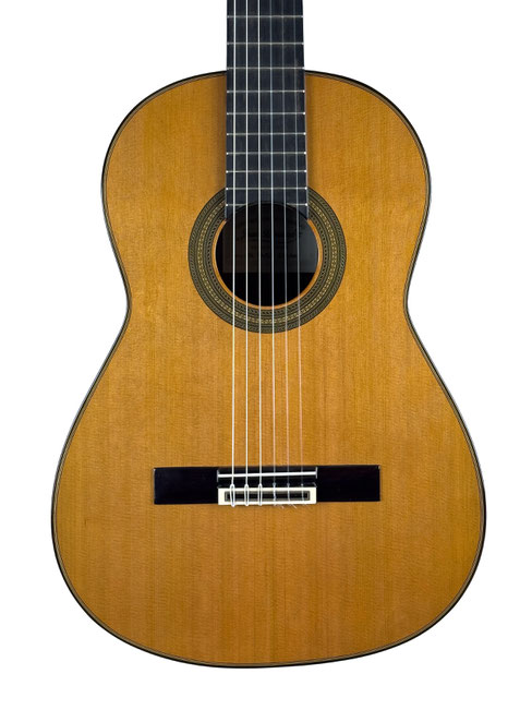 Guitare classique Juan Hernández