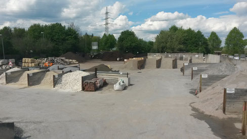 Baustoffe und Baustofflager Teilaufnahme vom Betriebsgelände S. Pahlke