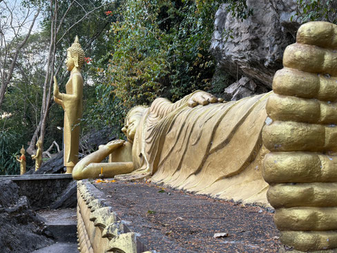 egal wo - die liegenden Buddhas beeindrucken mich immer sehr