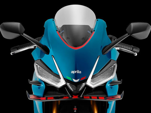 Aprilia RS 660 Frontansicht mit LED Scheinwerfer und Winglets