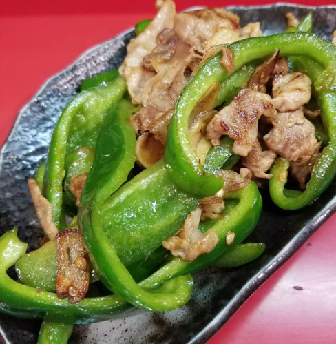 屋台：こがちゃん、料理：ピーマンの肉炒め