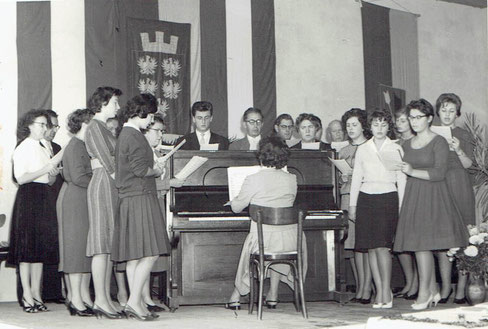 Der Schwechater Gesang- und Musikverein im Jahr 1960