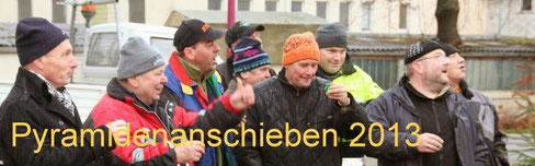 Bild: Wünschendorf Erzgebirge Chronik 2013 Pyramidenanschieben 
