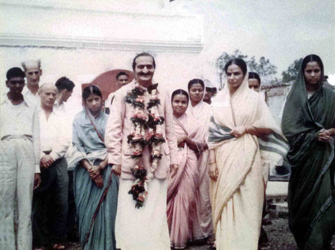 1954 - Upper Meherabad, India. Godavrimai visits Meher Baba's Tomb with her Ashram's nuns.