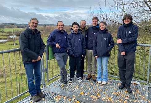 Gruppenbild der LBV-BotschafterInnen vor dem Lindenhof in Bayreuth
