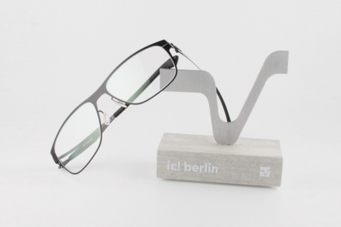 JACQUES MARIE MAGE(ジャックマリーマージュ)フラッグシップモデル『ZEPHIRIN47 Venom&Hazel』