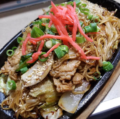 屋台：宗_むね、料理：焼きラーメン