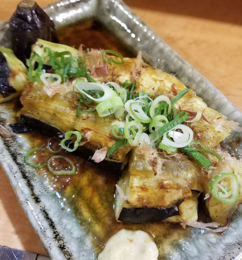 屋台：ぴょん吉、料理：焼なす