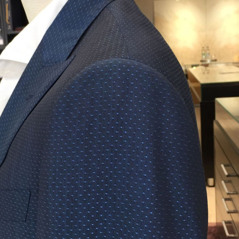 Sacco, reine Seide | HOLLAND & SHERRY