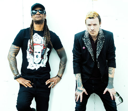 Gründungsmitglied Liam Howlett (rechts im Bild) und Keith Palmer bilden derzeit The Prodigy. Die kultigen britischen Breakbeats-Abräumer melden sich nach sieben Jahren erstmals wieder beim "Southside Festival" zurück. Foto: Rahul Singh    