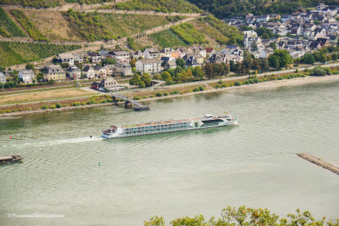 MS ESPRIT auf dem Rhein