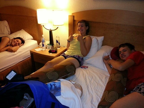 erster morgen im hotel..schaut mal auf die uhr;-)